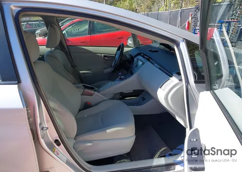 2015 Toyota Prius Two from USA, damaged, VIN JTDKN3DUXF0409642